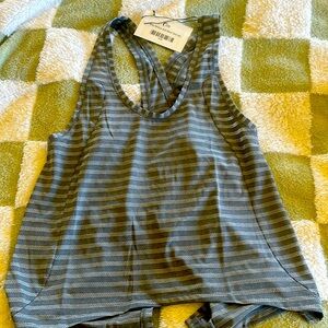 NWT Zyia Gray Nimbus Split Bank Tank size M